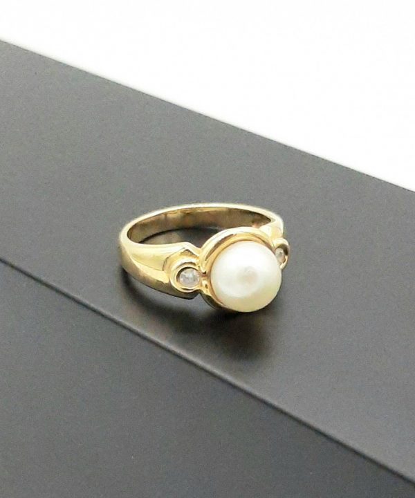 Bague Or Jaune 18K Perle & Diamants