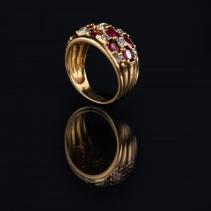 Bague Or Jaune 18K Rubis et Diamants