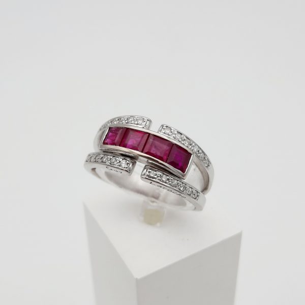 Bague Rubis Et Diamants 18 K