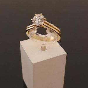 18766 bague solitaire et or jaune