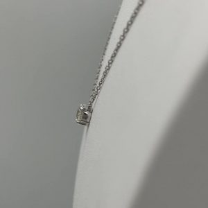 collier pendentif diamant 0,53 Ct