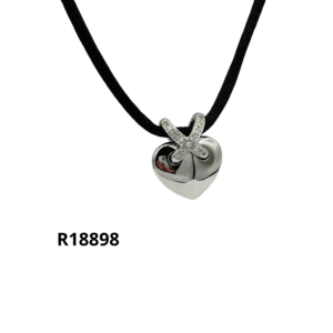 Collier Pendentif Coeur Chaumet Or Blanc