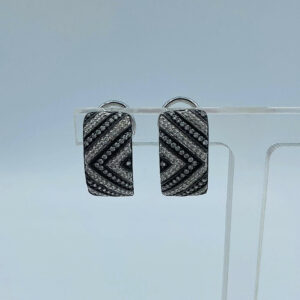 Boucles d'oreilles or blanc et diamants