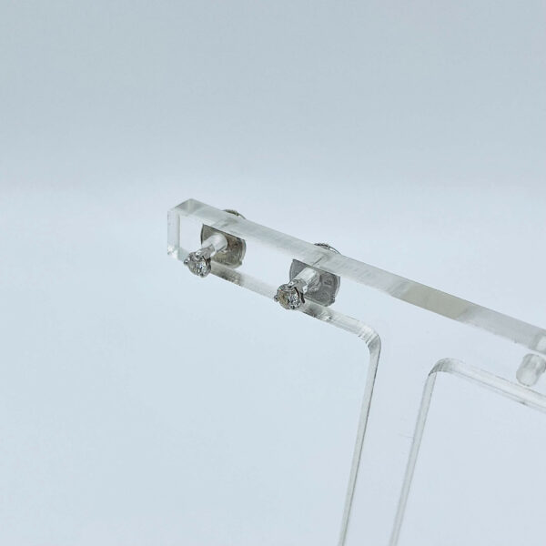 boucles d'oreilles or blanc diamant