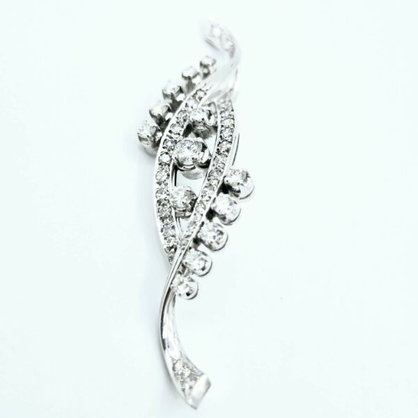 Collier Pendentif or blanc et diamants