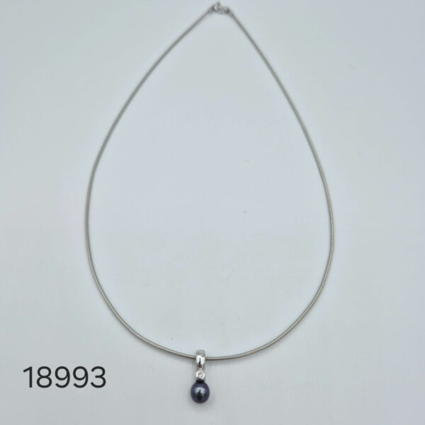Collier Torque or Blanc 18K Perle Brillant